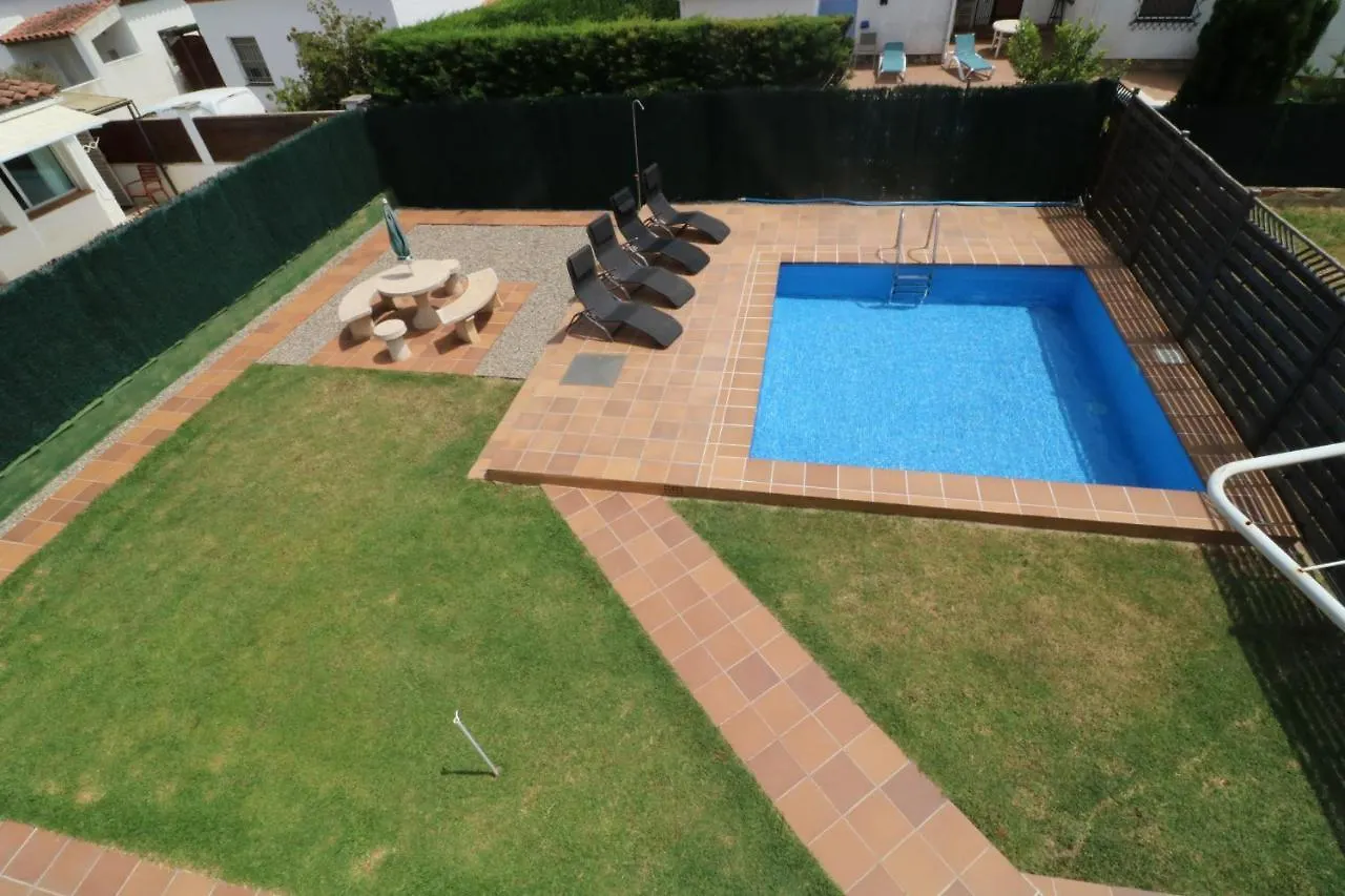 Peni 168A - Belle Maison Avec Piscine Empuriabrava