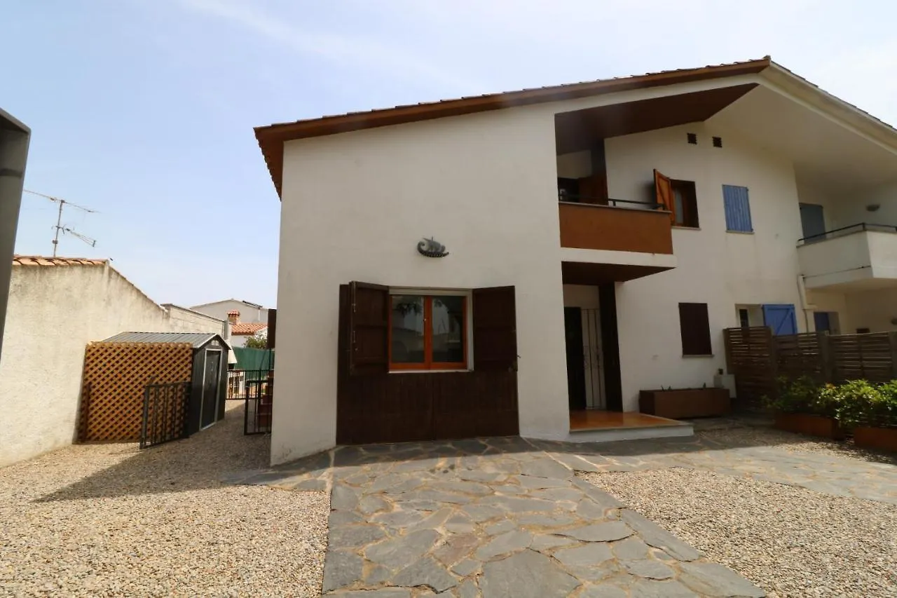 Peni 168A - Belle Maison Avec Piscine Empuriabrava
