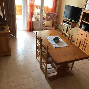 Charme Et Simplicité De Ce Nouveau Bien Ampuriabrava